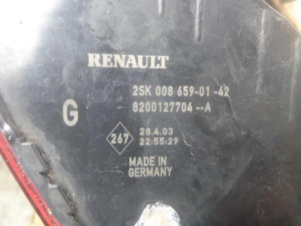 FEU ARRIERE GAUCHE RENAULT - Vue 2